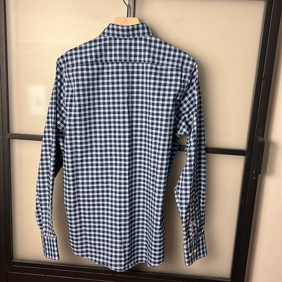 Stantt Essentials Button Up Shirt Size Medium - Picture 4 of 6